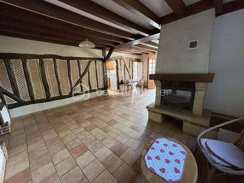 Maison, 220 m²