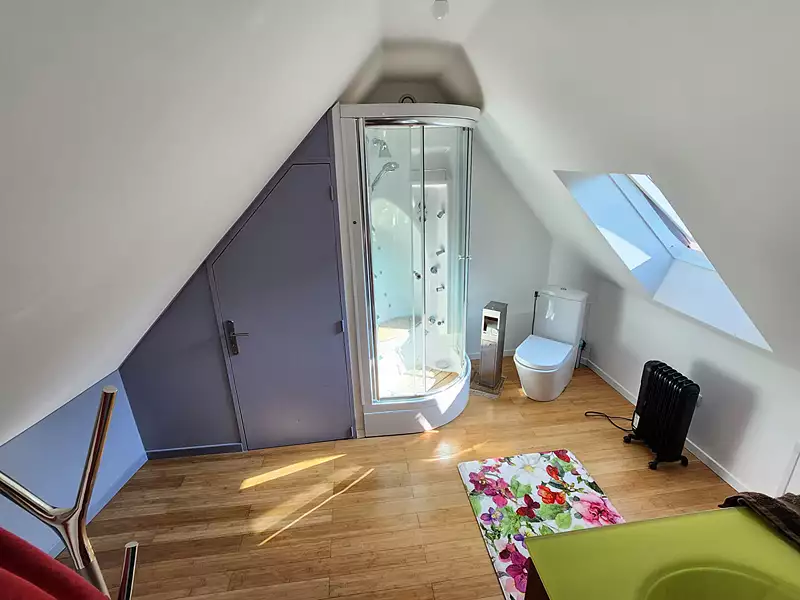 Maison, 230 m²