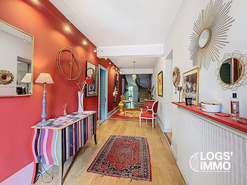 Maison, 347 m²