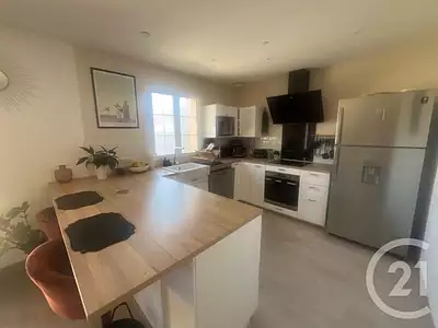 Maison, 83 m²
