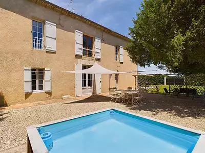 Maison, 303 m²