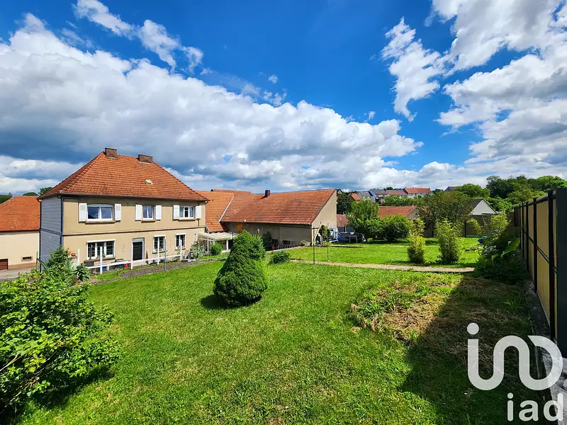 Maison, 197 m²