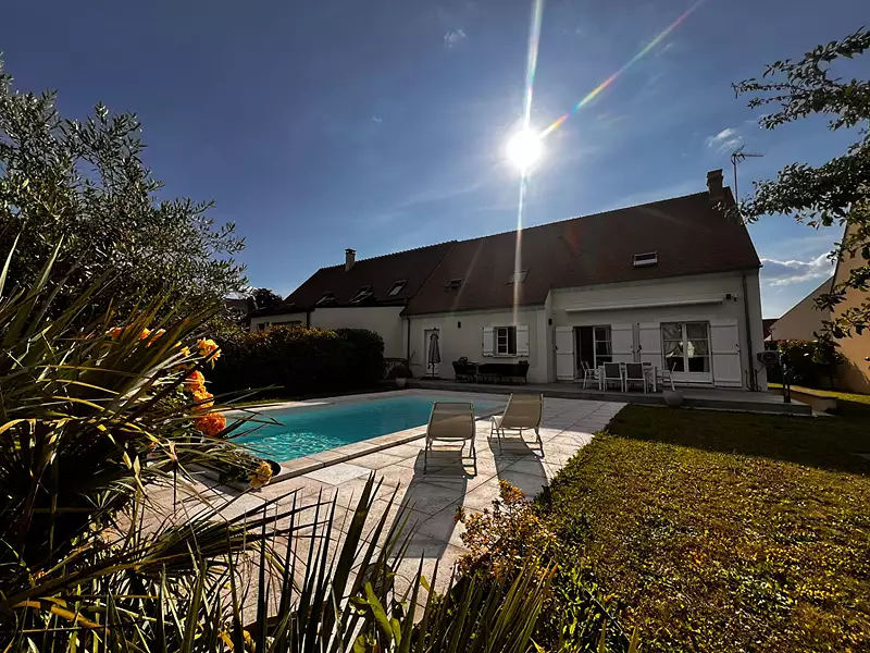 Maison, 162 m²