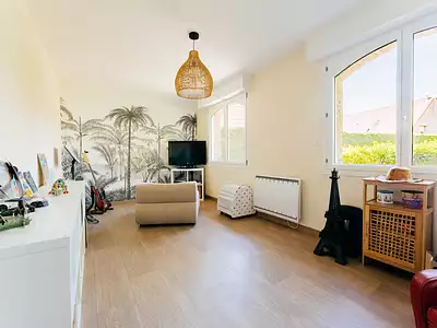 Maison, 215 m²
