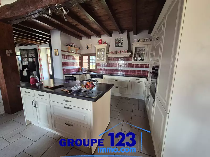 Maison, 207 m²