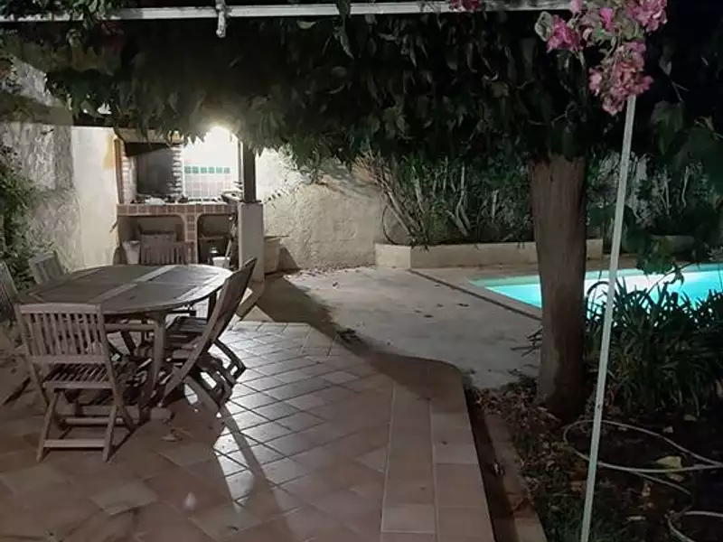 Maison, 270 m²