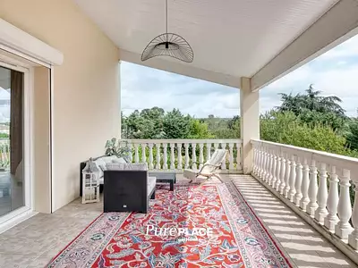 Maison, 390 m²