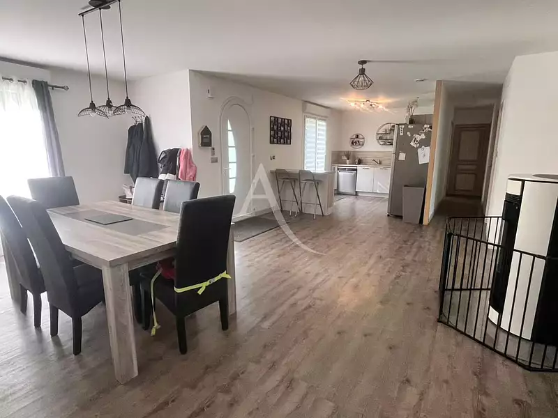 Maison, 135 m²