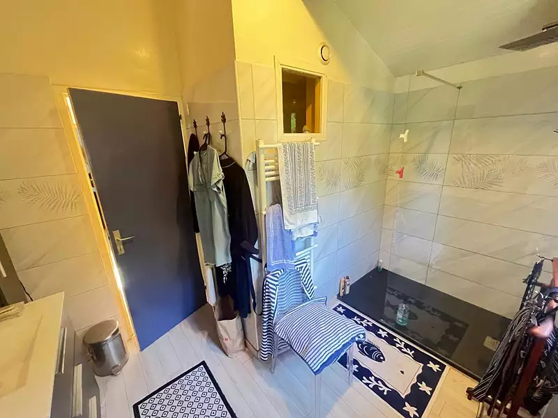 Maison, 206 m²