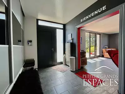 Maison, 167 m²