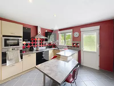Maison, 180 m²