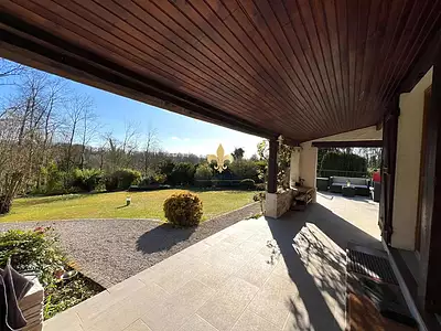 Maison, 240 m²