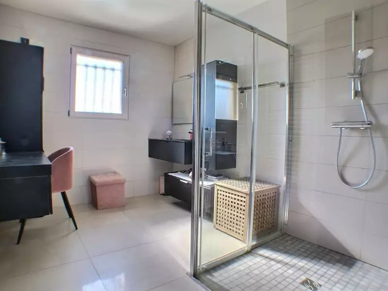 Maison, 148 m²