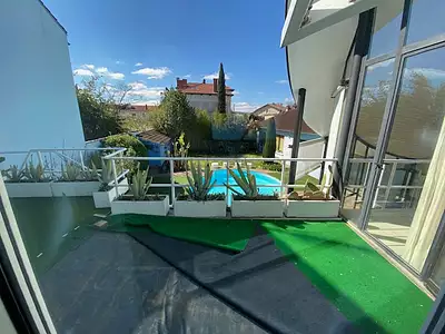 Maison, 300 m²