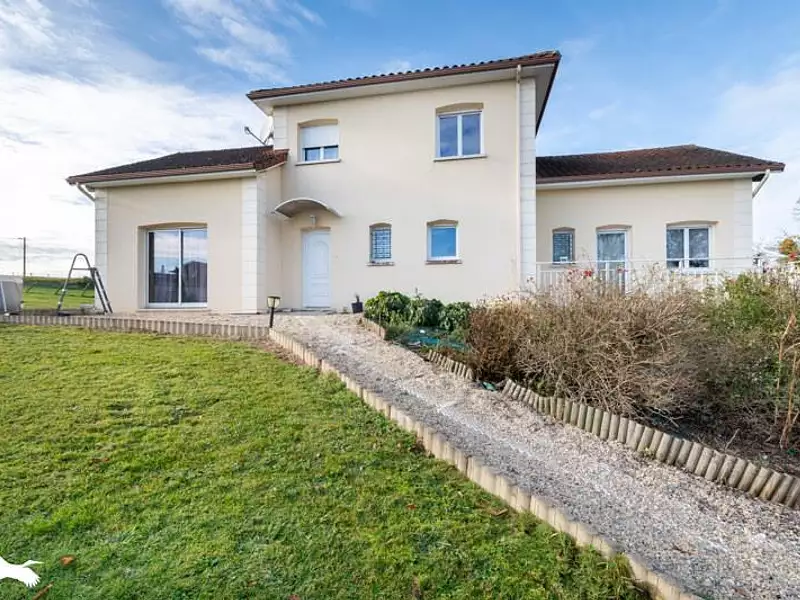 Maison, 177 m²