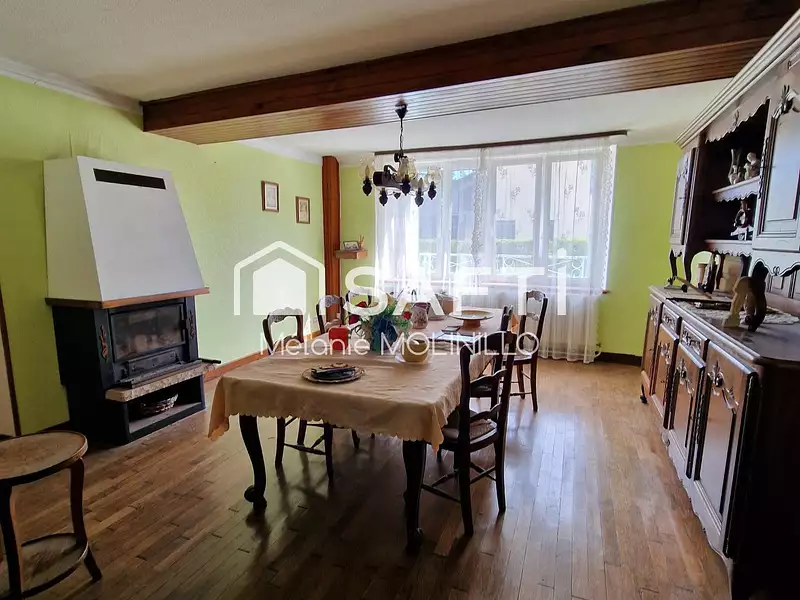 Maison, 167 m²