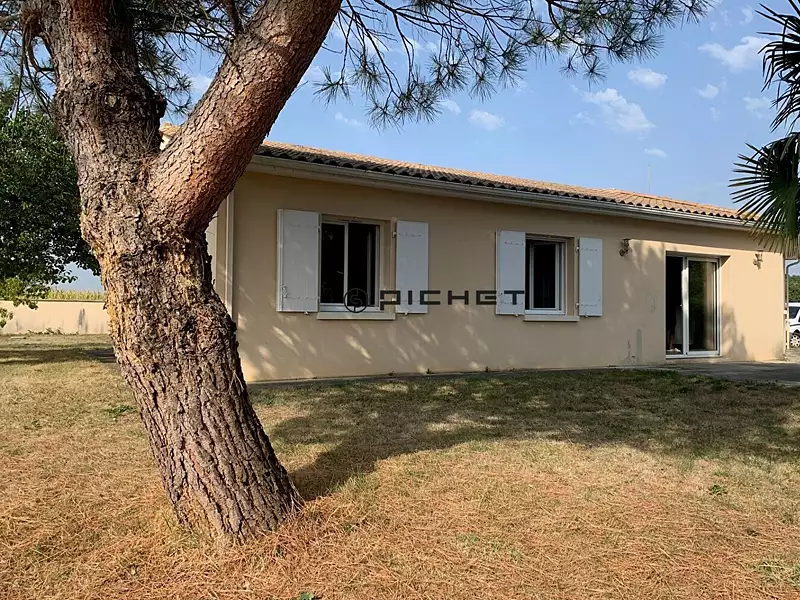 Maison, 115 m²