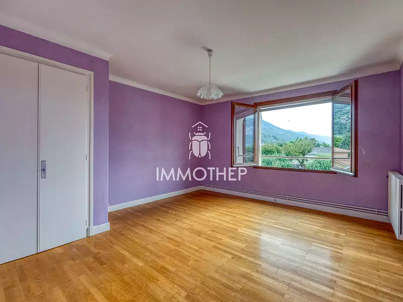Maison, 217 m²