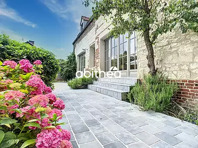 Maison, 250 m²