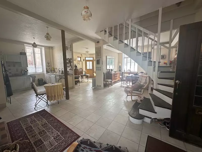 Maison, 190 m²