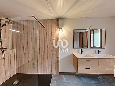 Maison, 157 m²