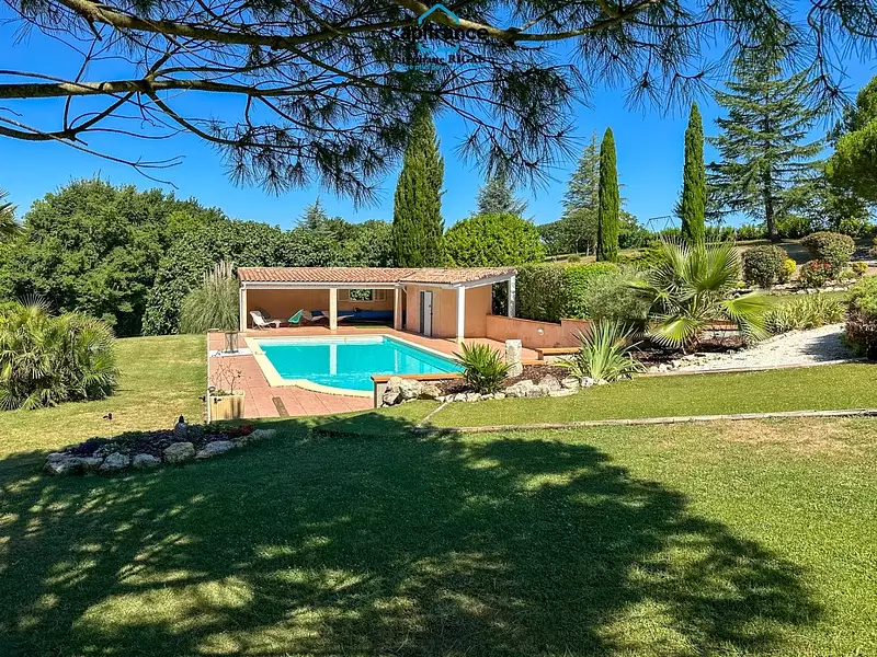 Maison, 170 m²