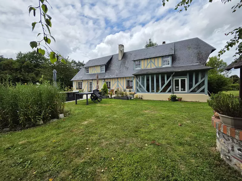 Maison, 168 m²