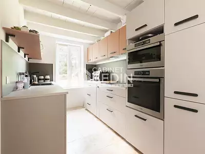 Maison, 247 m²