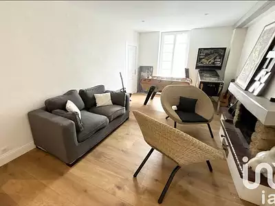 Maison, 210 m²