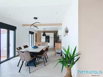 Maison, 136,98 m²