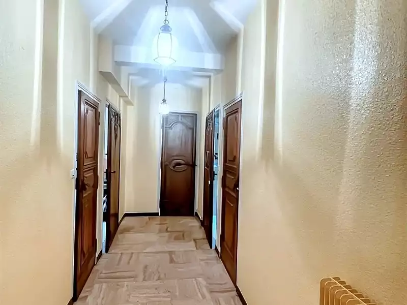 Maison, 257 m²