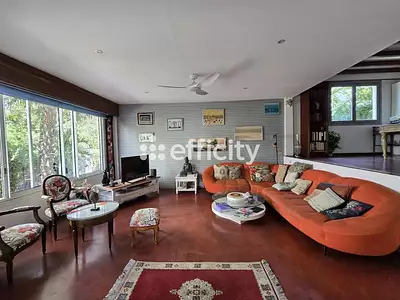Maison, 170 m²