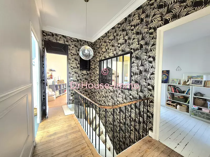 Maison, 169 m²