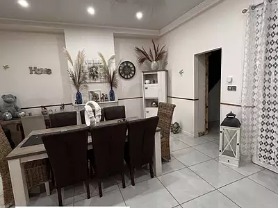 Maison, 270 m²