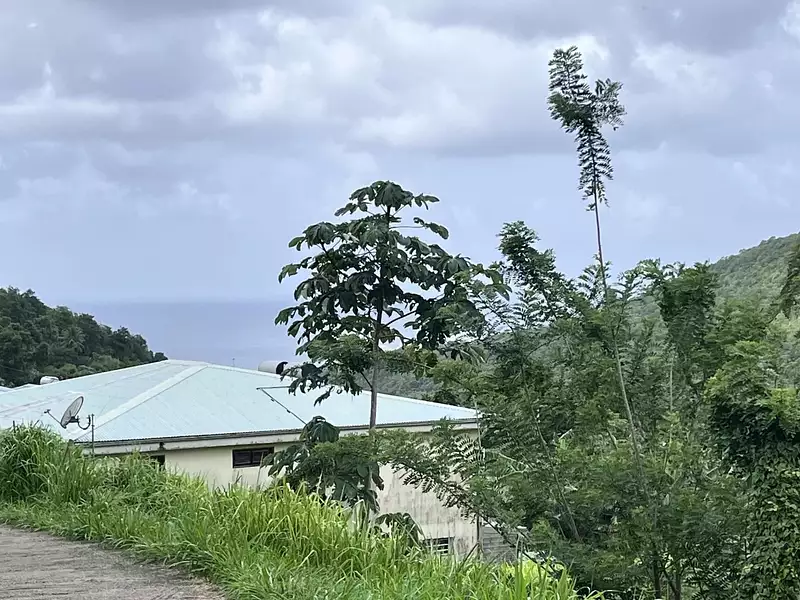 Terrain, 922 m²