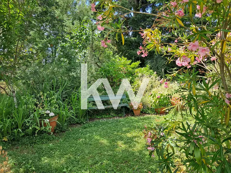 Maison, 381 m²
