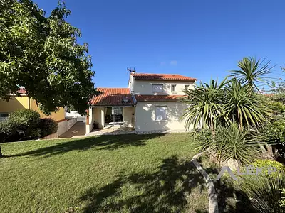 Maison, 150 m²