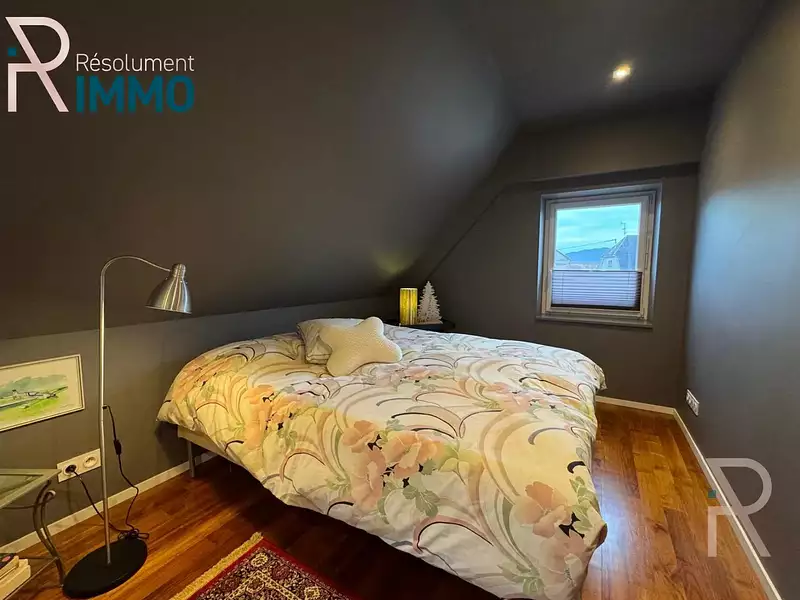 Immeuble, 244,16 m²