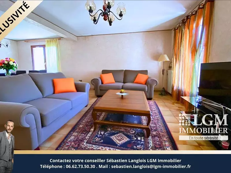 Maison, 169 m²