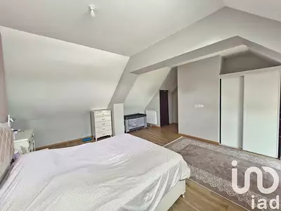 Maison, 218 m²