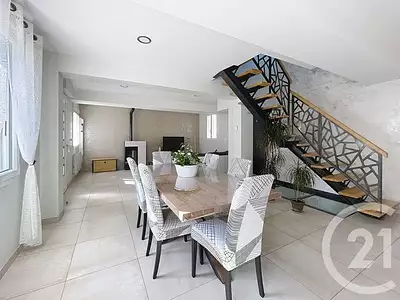 Maison, 143,2 m²