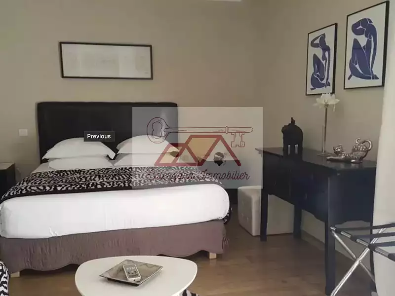 Maison, 250 m²