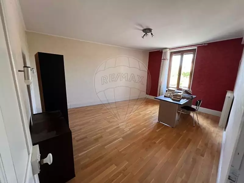 Maison, 143 m²