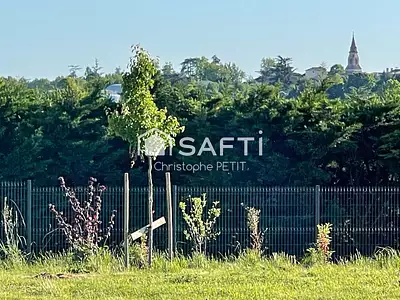 Terrain, 887 m²