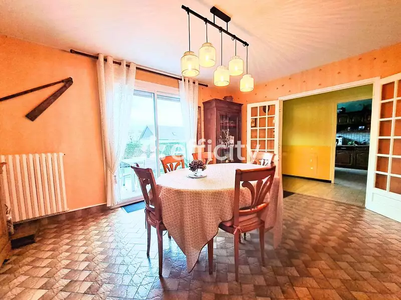 Maison, 121 m²
