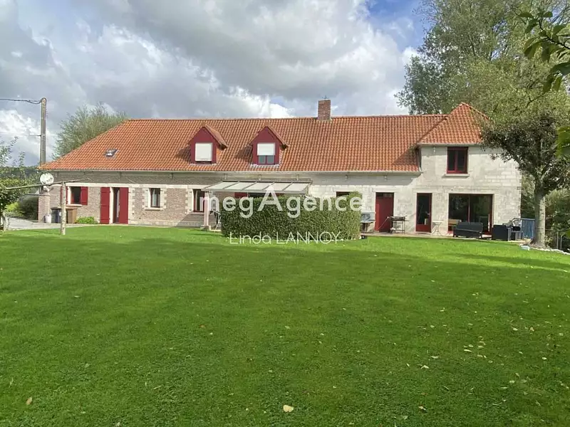 Maison, 330 m²