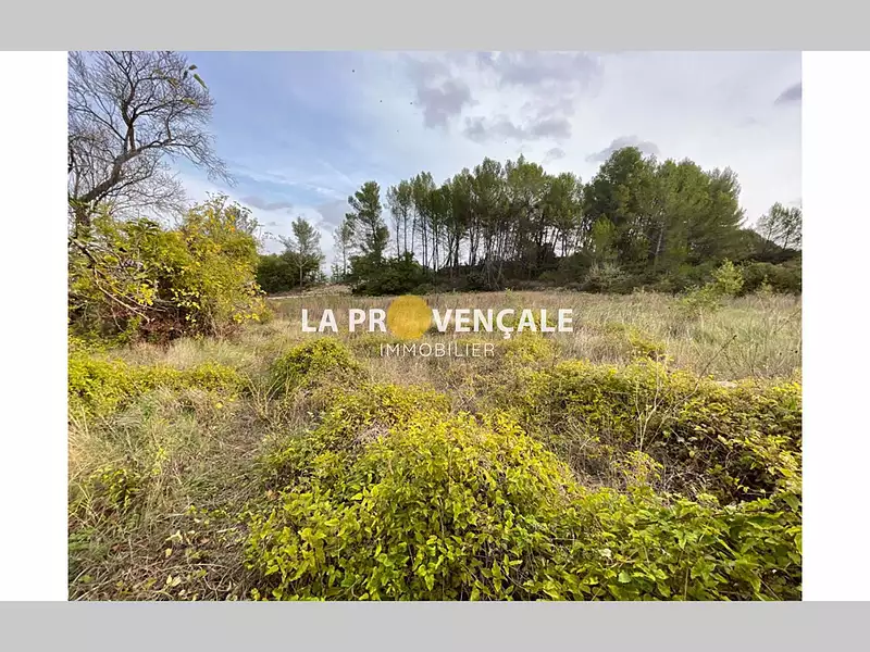 Terrain, 470 m²