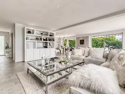 Maison, 307 m²