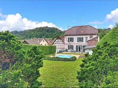 Maison, 395 m²