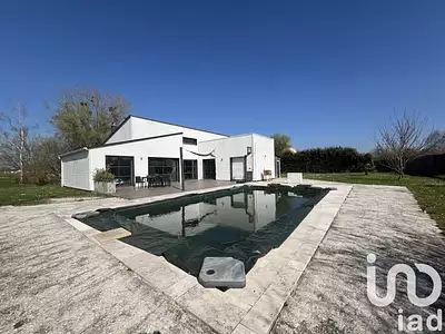 Maison, 174 m²